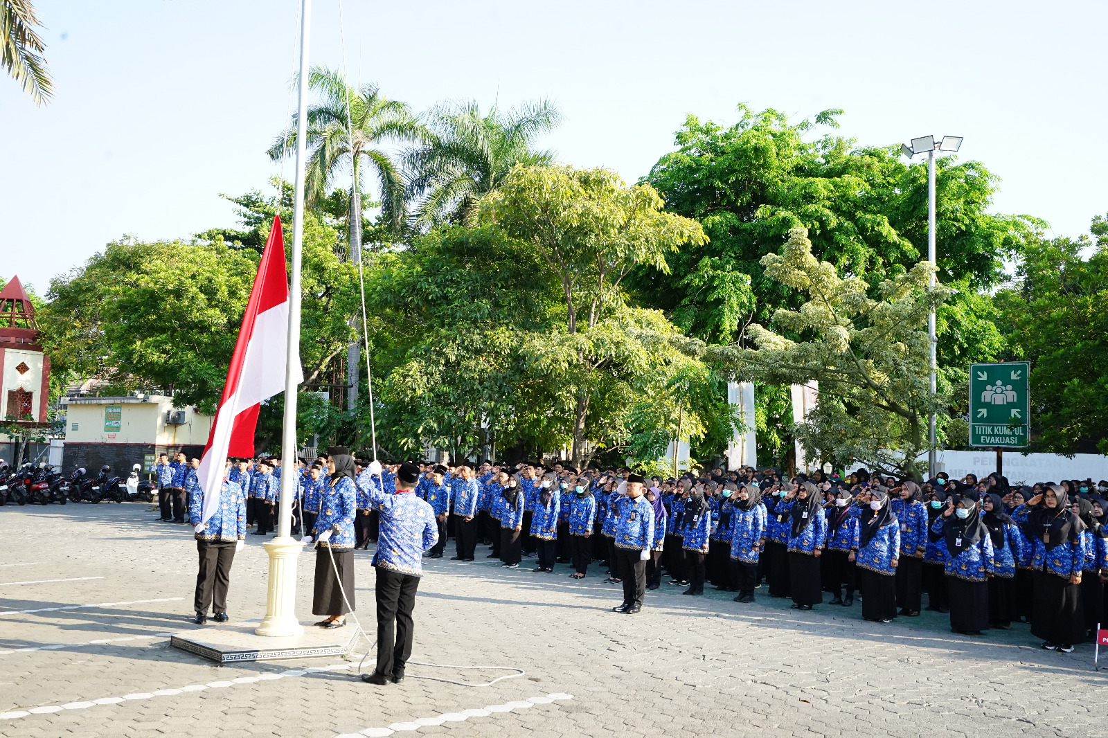 Semangat Kemerdekaan Bergelora, RSUD Haji Jatim Gelar Upacara Peringatan HUT RI ke-81